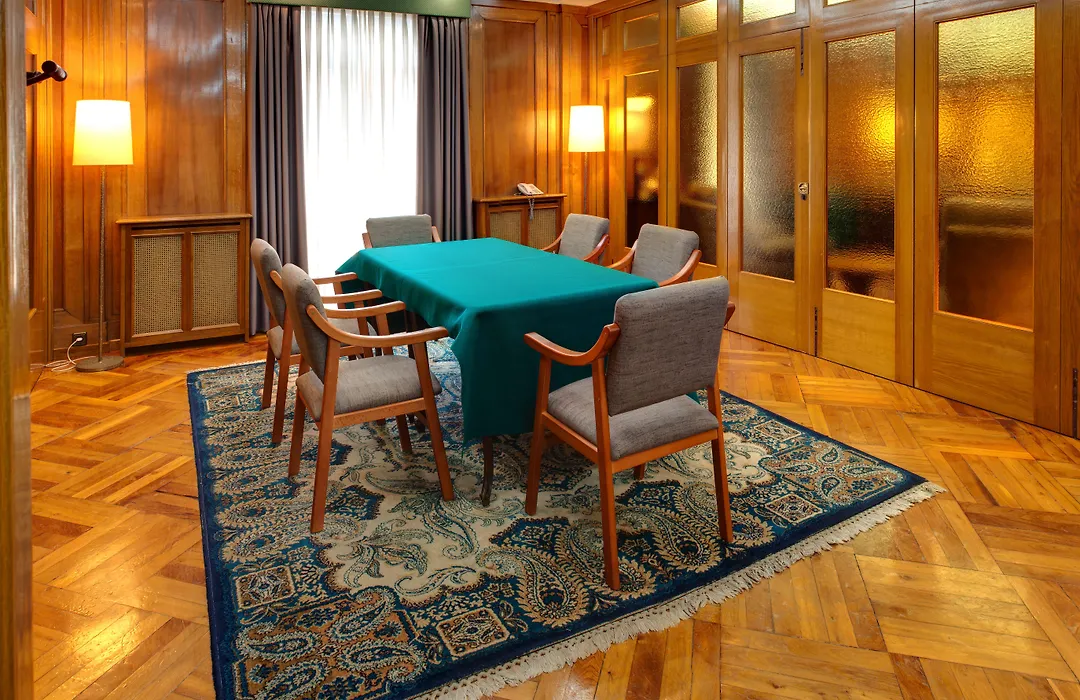 Hotel Hernán Cortés-1